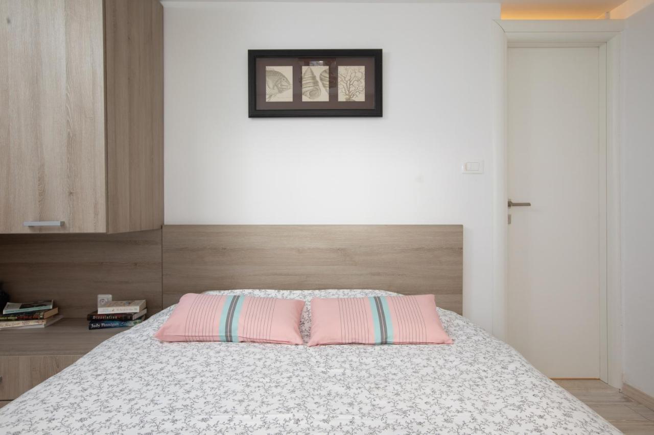 Apartment Coastal Villa Makarska Exterior foto